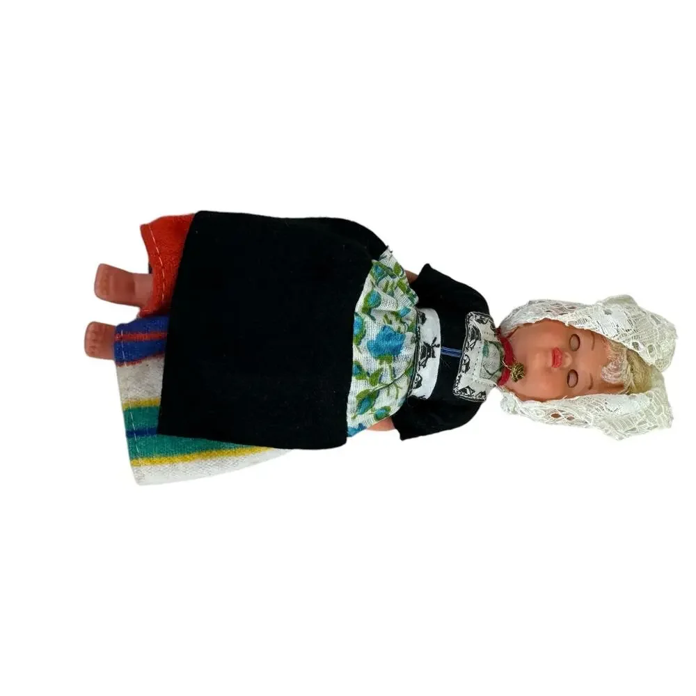 Vintage‎ Dutch Dolls Plastic With Sleeping Eyes Hand Carved Wooden Shoes 7.5